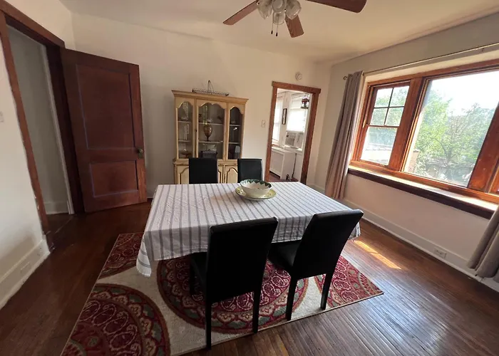 Apartment Penn House - Beautiful 3 Bedroom *