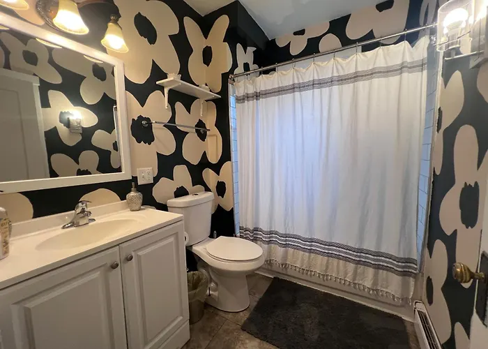 Penn House - Beautiful 3 Bedroom * Pittsburgh